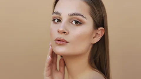 Why should we have a different skincare routine for AM and PM?